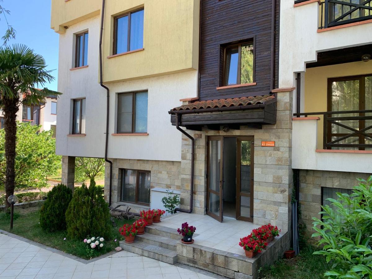 Apartment At St. Nicholas Complex-Igora Chernomorets Esterno foto